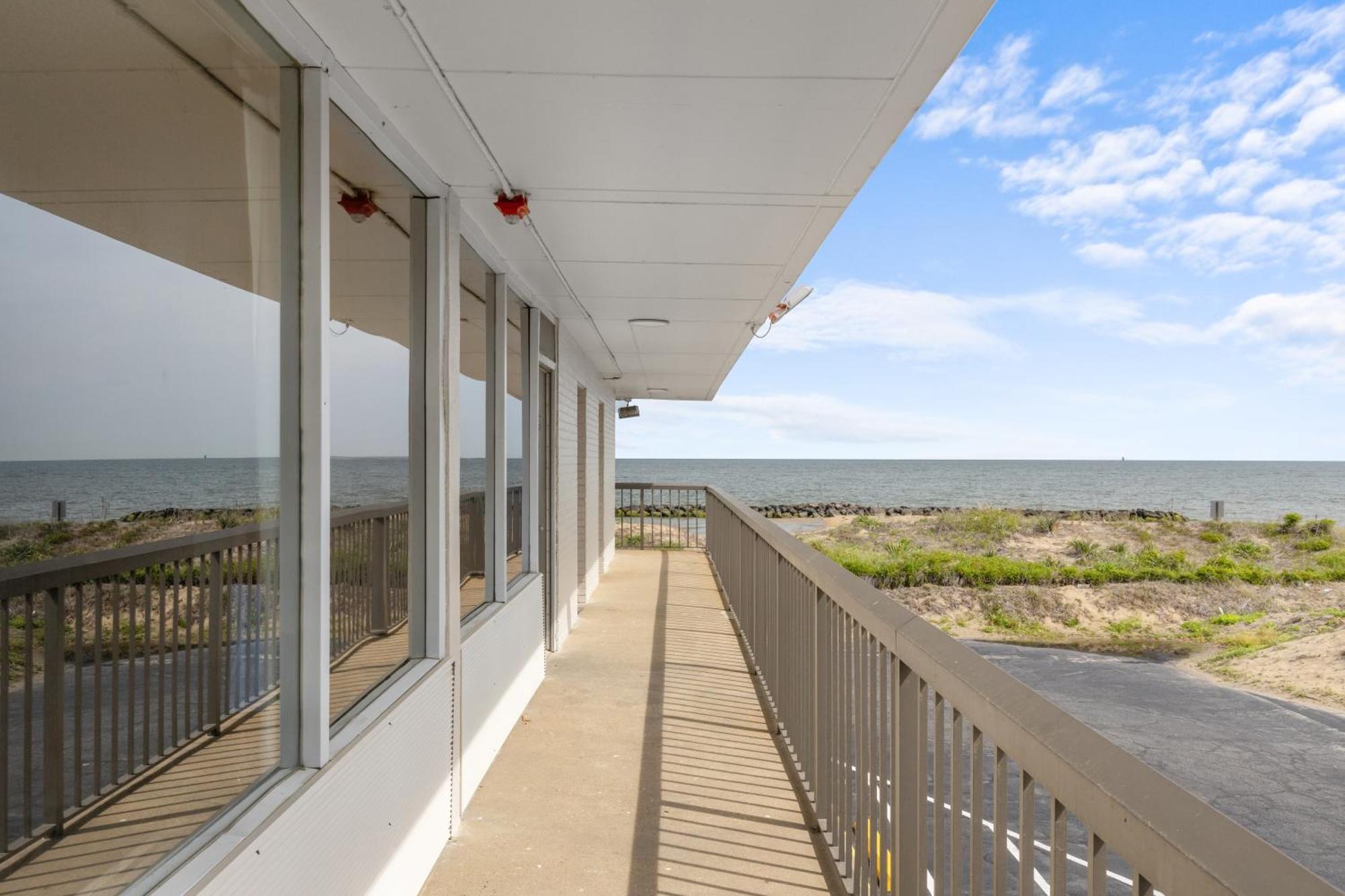 Casa Del Mar Hotel Норфолк Экстерьер фото